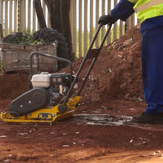 Plate Compactor hover